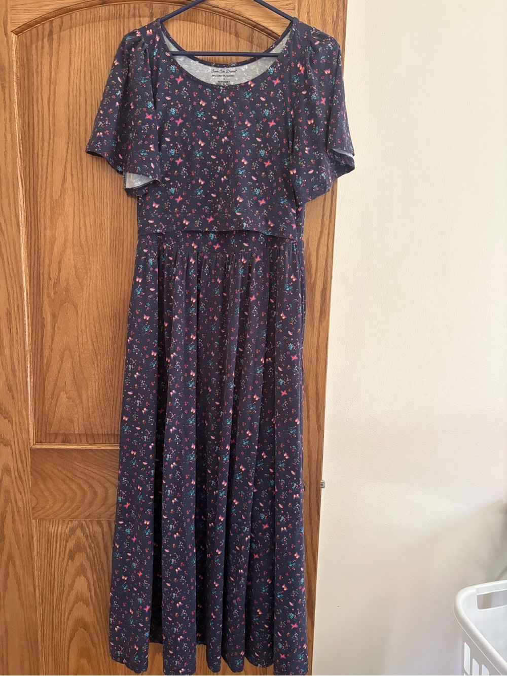Super Cute Dresses Elysia Butterfly Maxi size S Nursing
